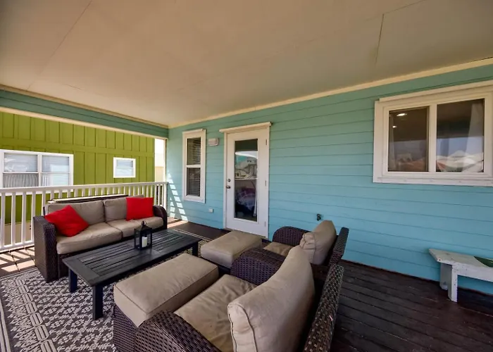 Sandy Feet Retreat By Collection Holiday home