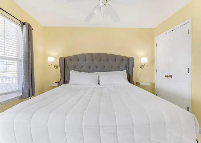 Holiday home Sandy Feet Retreat By Collection Gulf Shores